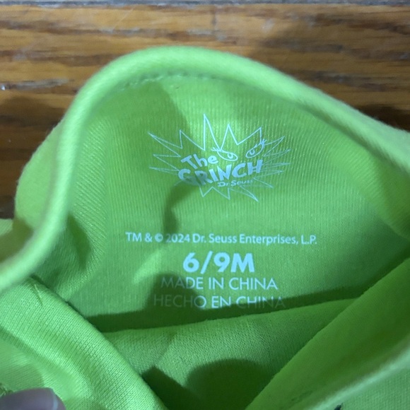 Grinch Themed Kids One Pieces Set - Red, Green, Gray - Picture 2 of 5